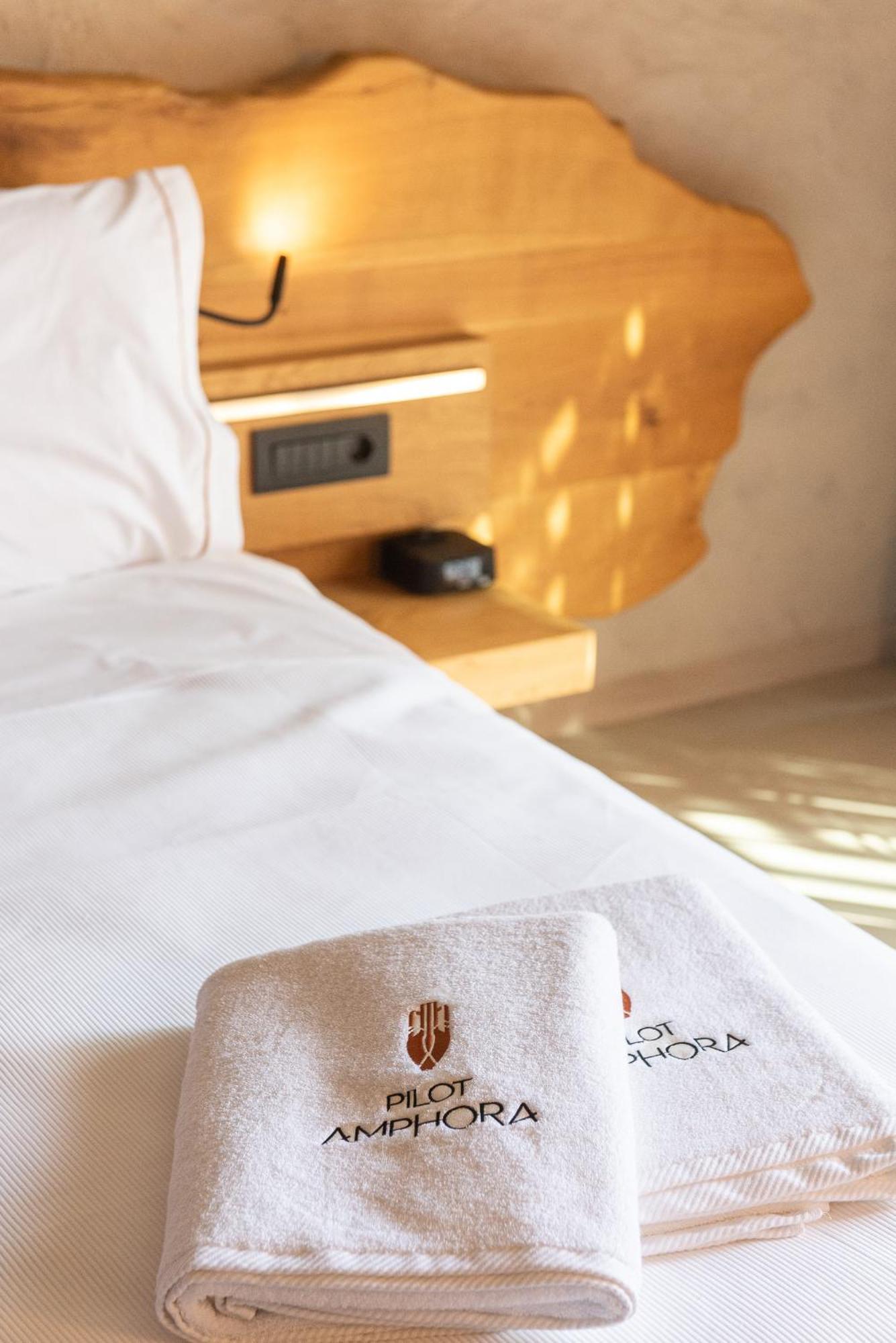 Pilot Amphora Boutique Hotel "Adults Only" Georgioupoli Quarto foto